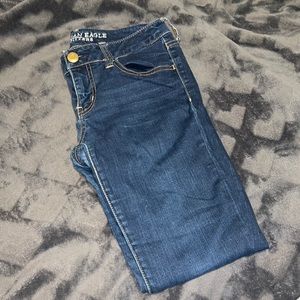 American Eagle dark wash size 4 jeggings